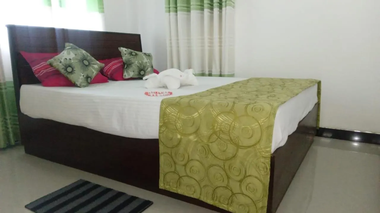 New Coconut Villa Habarana Guest house